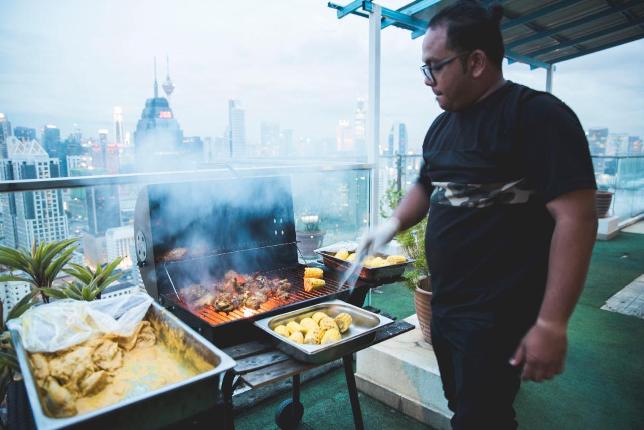 Penthouse On 34 - The Highest Unit And Best Views In Regalia & Private Rooftop Terrace Kuala Lumpur Kültér fotó