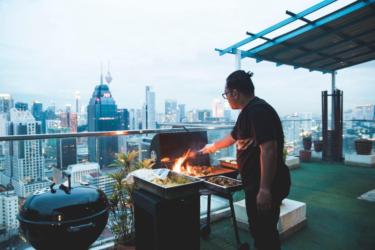 Penthouse On 34 - The Highest Unit And Best Views In Regalia & Private Rooftop Terrace Kuala Lumpur Kültér fotó