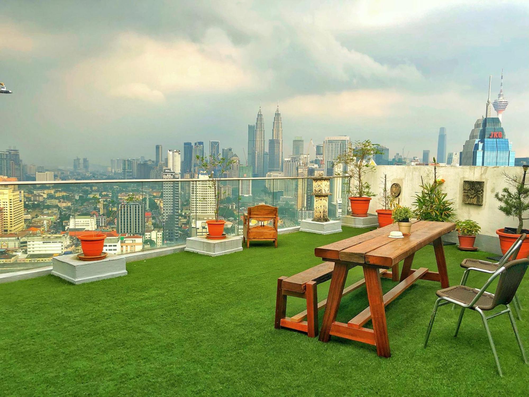 Penthouse On 34 - The Highest Unit And Best Views In Regalia & Private Rooftop Terrace Kuala Lumpur Kültér fotó
